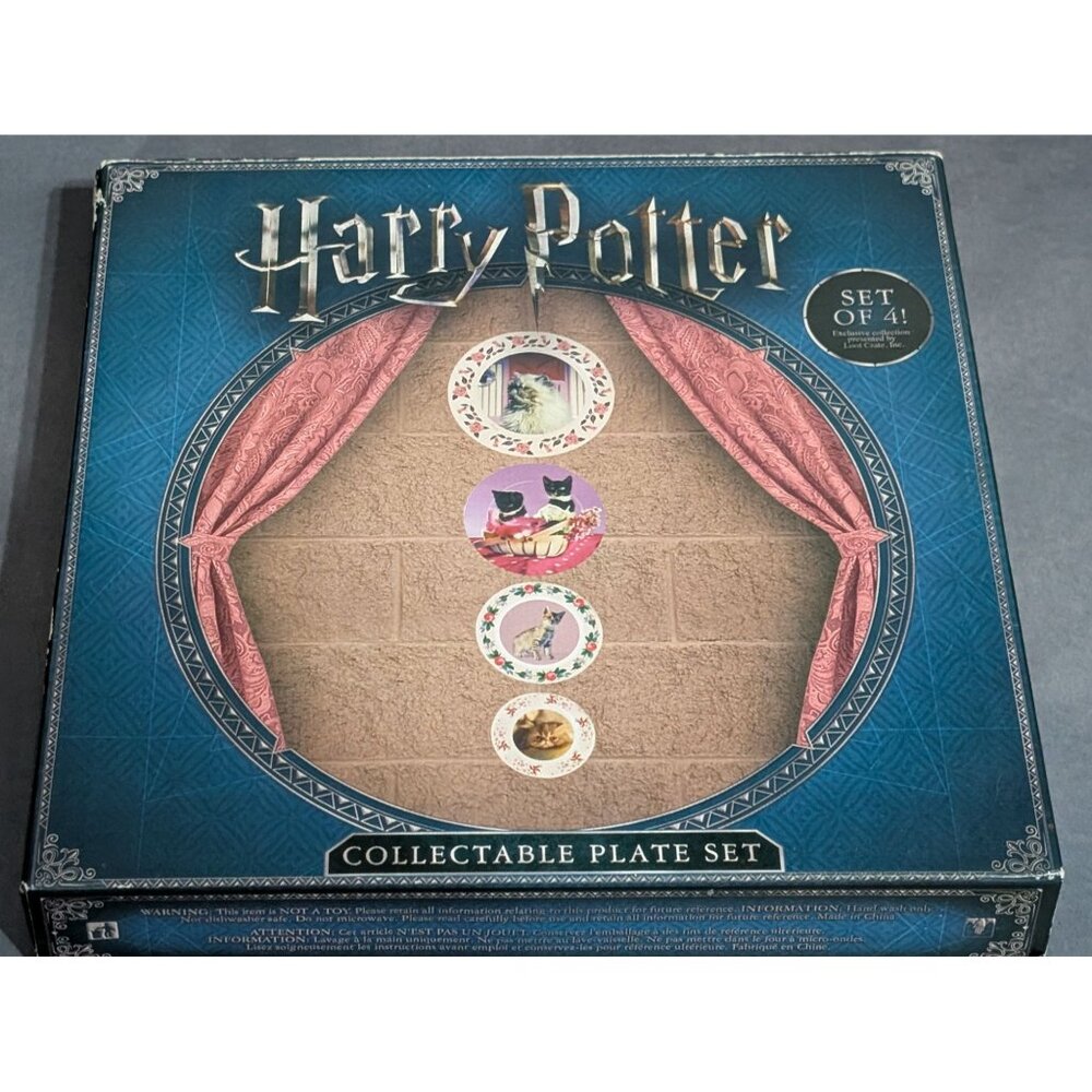 2017 Lootcrate Harry Potter Collectors Plate Set / Prof. Dolores Umbridge’s Cats